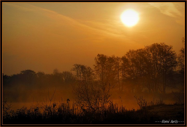 фото "a misty sunrise" метки: пейзаж, закат