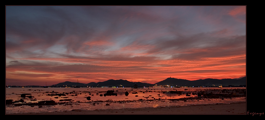 photo "... when the red sunset merged into darkness" tags: landscape, travel, Asia, sunset