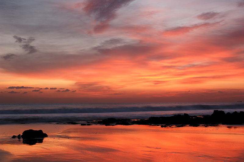 photo "Sunset in Carcavelos beach" tags: landscape, sunset, water