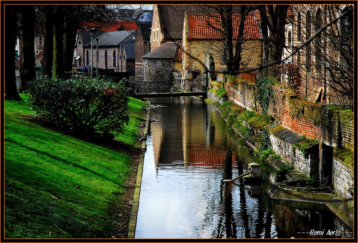 photo "Tongres oldest town of Belgium" tags: architecture, landscape, spring