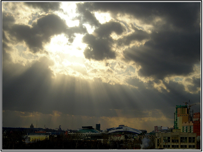 photo "Islands of light" tags: landscape, clouds