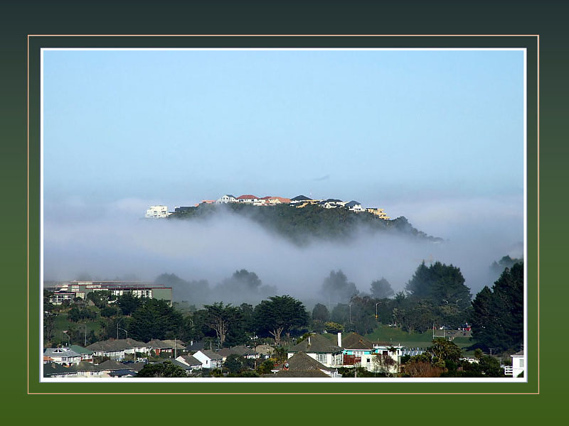 photo "Floating on a cloud" tags: landscape, clouds