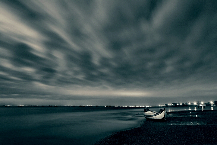 фото "Rainy night" метки: пейзаж, черно-белые, ночь