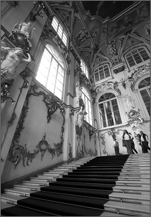 photo "***" tags: black&white, interior, 