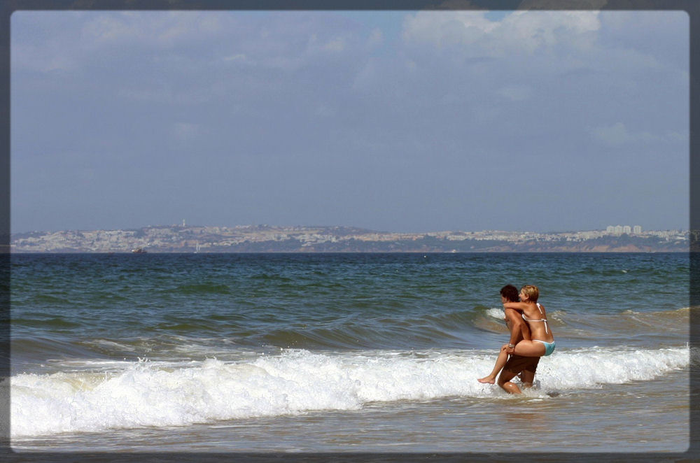 photo "Love is... friendship" tags: portrait, 