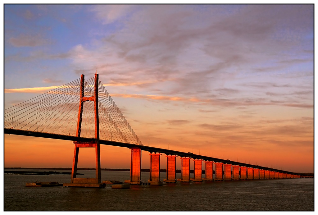 photo "Golden Bridge" tags: architecture, landscape, sunset