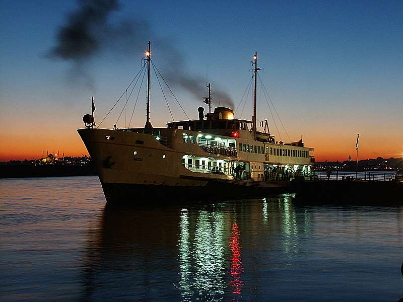 photo "Ferry" tags: landscape, water