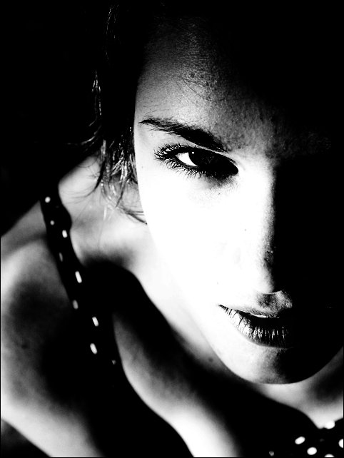 photo "n.n." tags: portrait, black&white, woman