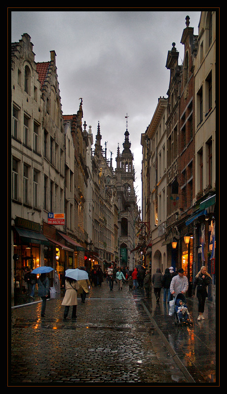 photo "Rainy evening. Bruxelles" tags: architecture, travel, landscape, Europe