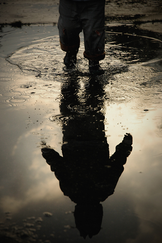 photo "...returning..." tags: portrait, reporting, children