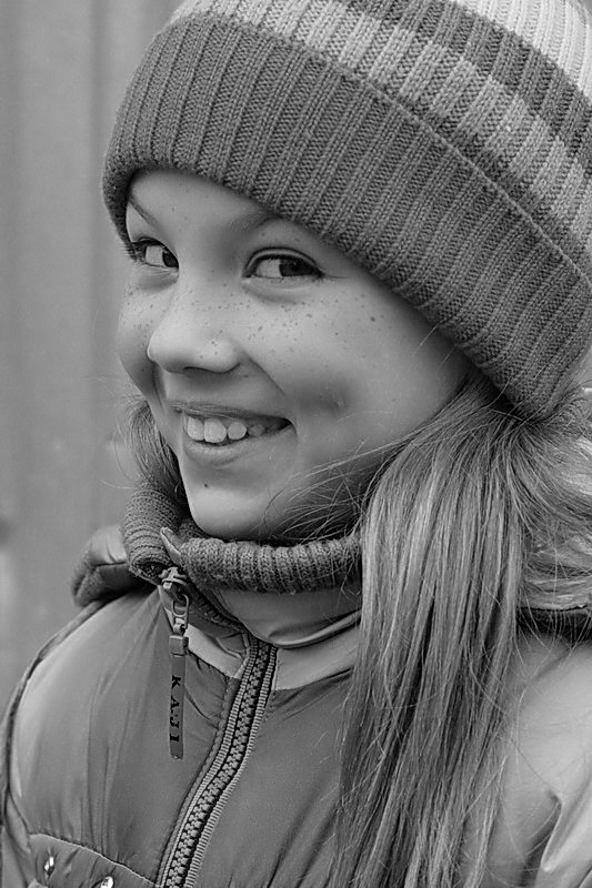 photo "The little coquette" tags: portrait, children