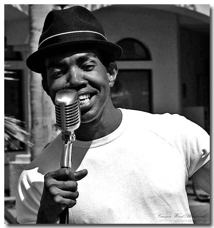 photo "The voice of Nat King Cole." tags: portrait, reporting, man