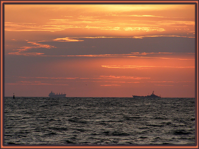 фото "Evening on the Roadstead" метки: пейзаж, вода, закат