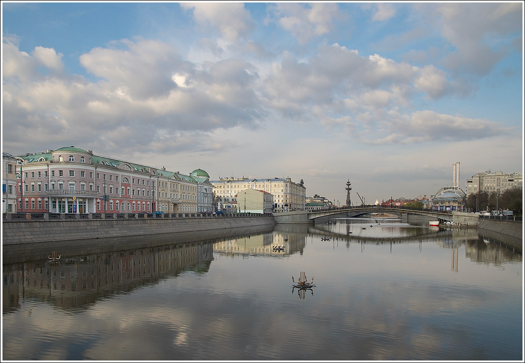 photo "Morning on the channel II" tags: city, 