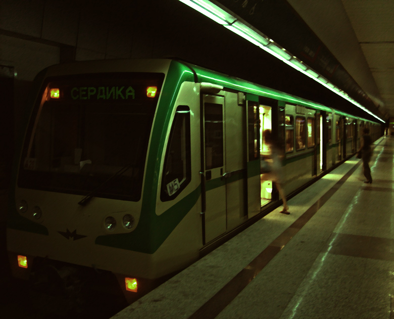 photo "Subway Story" tags: , 