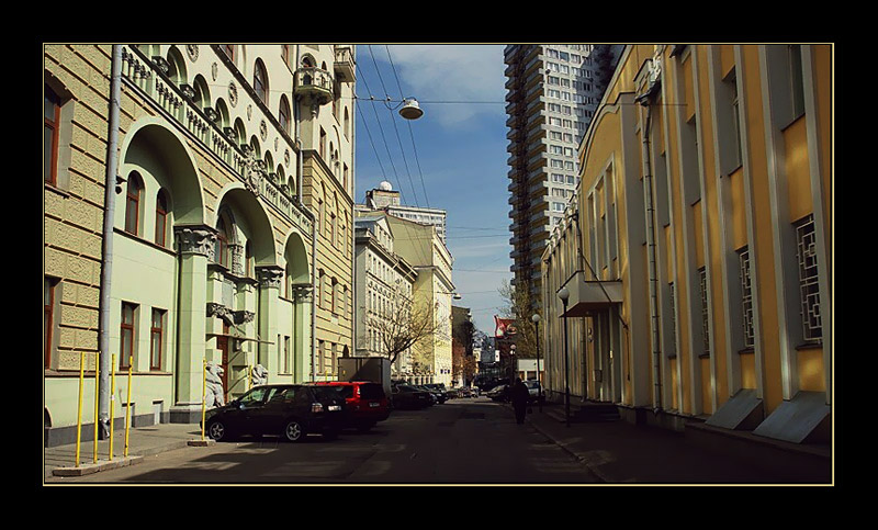 photo "Moscow calm. Somewhere in the New Arbat in the spring." tags: architecture, city, landscape, 