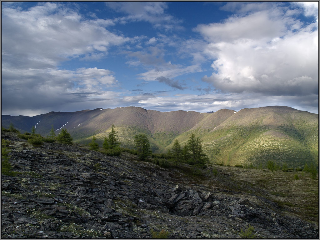 photo "Sight from a shadow" tags: landscape, mountains, summer