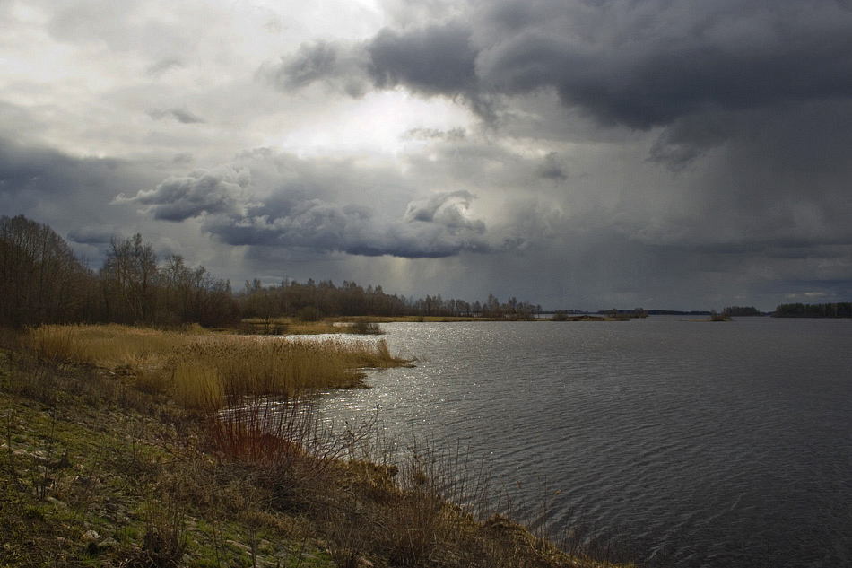 photo "Rainy season" tags: landscape, clouds, water