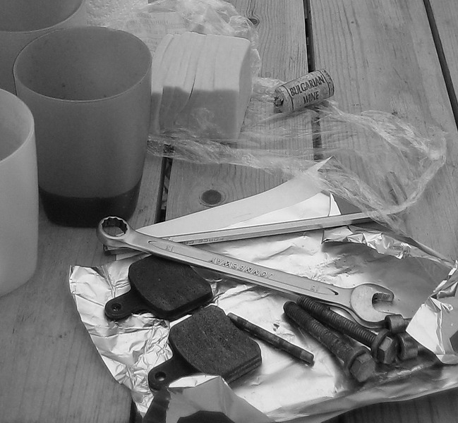 photo "***" tags: reporting, humor, 