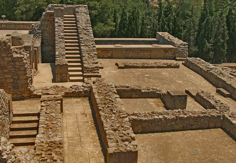 photo "Minoan geometry" tags: architecture, travel, landscape, Europe