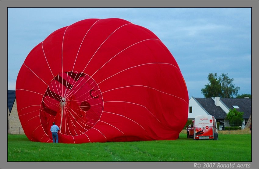 photo "Pfffff, still too large" tags: landscape, reporting, 