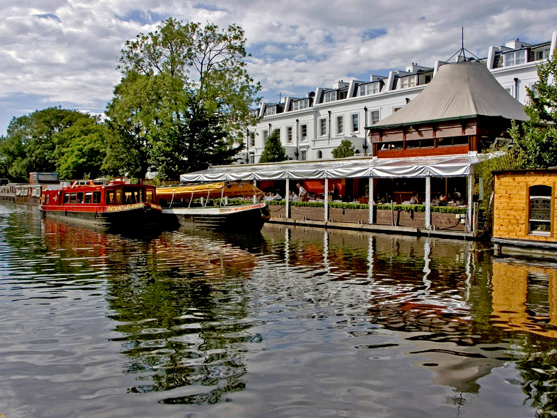 photo "Cuisine at the waterside" tags: , 