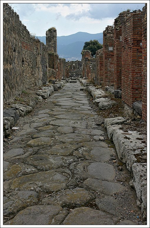 photo "Pompeii ... Street...." tags: architecture, travel, landscape, Europe