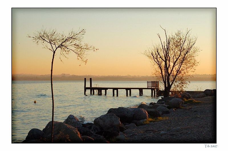 photo "First rays..." tags: landscape, sunset