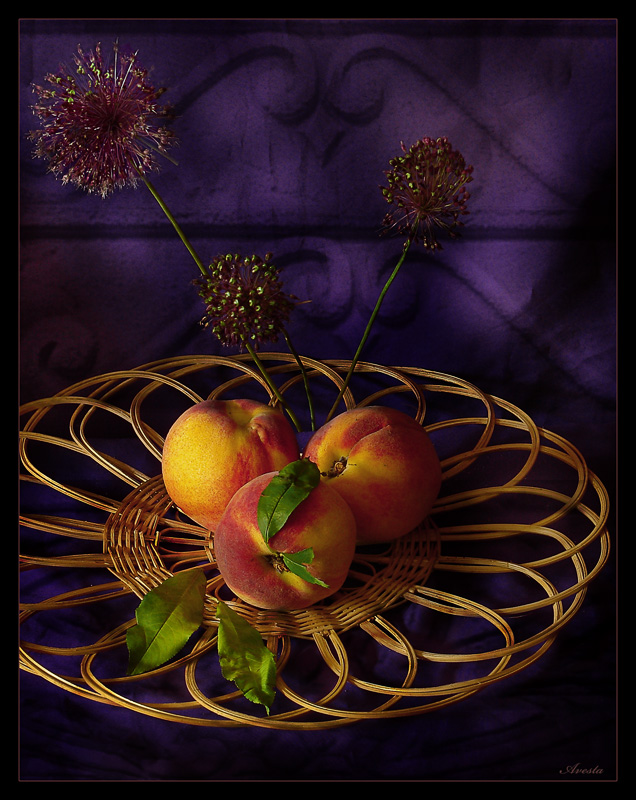 photo "Still life with peach" tags: still life, 