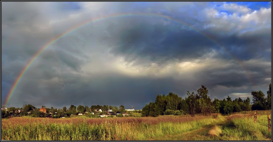 photo "Seeing off a thunder-storm" tags: landscape, summer