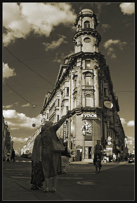 photo ""Where here the fifth corner, Nikitishna? "" tags: city, architecture, landscape, 