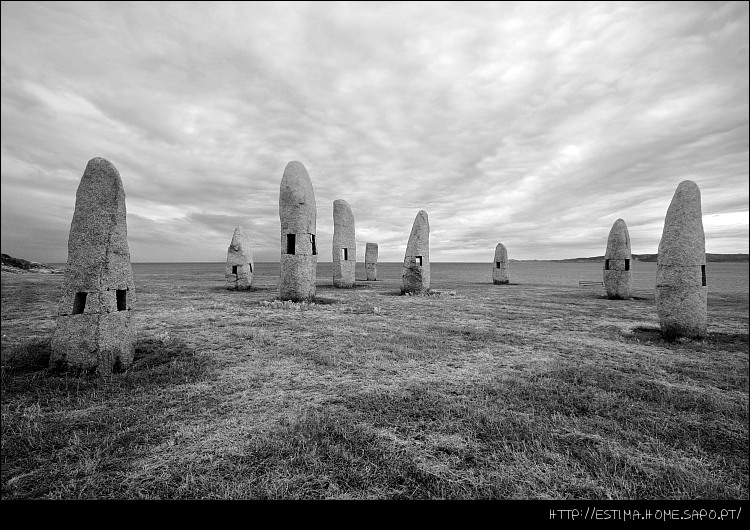 photo "Menhires" tags: travel, Europe