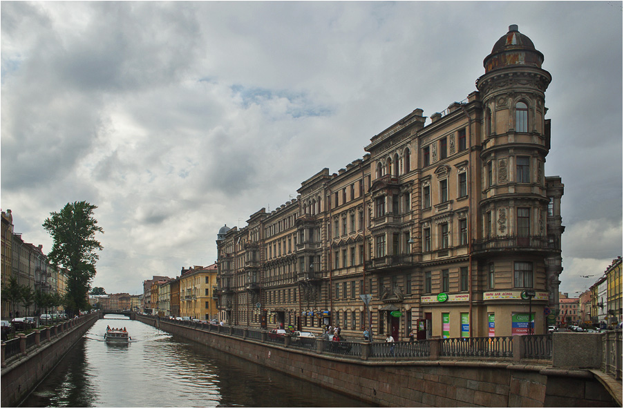photo "At Griboyedov Canal. St. Petersburg" tags: architecture, landscape, 