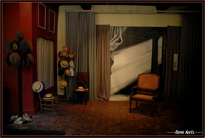 photo "Old photostudio" tags: interior, still life, 