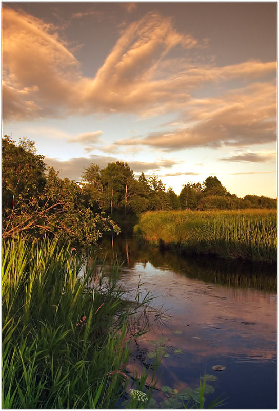 photo "Clouds in the different sides" tags: landscape, clouds, water