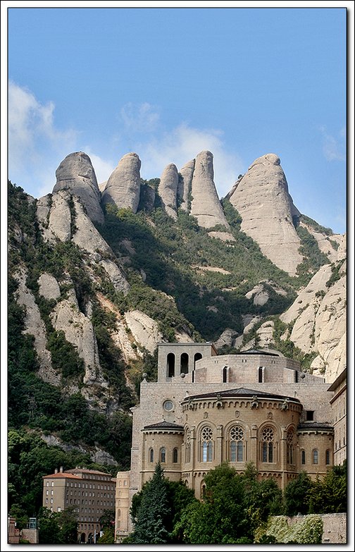 photo "Montserrat" tags: architecture, travel, landscape, Europe