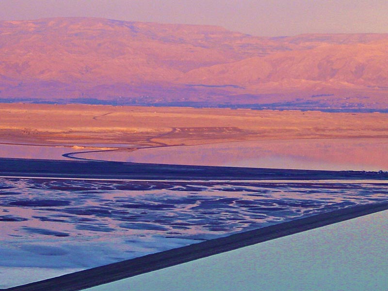 photo "Amazing colors and shapes during sunset in the Dead Sea, Israel 2001" tags: landscape, travel, Asia, water