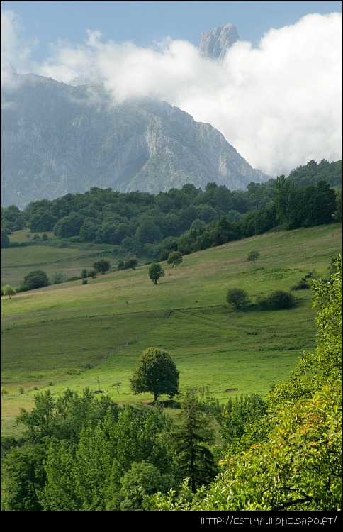 photo ""Naranjo de Bulnes"" tags: landscape, clouds, mountains