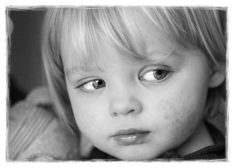 photo "You don't fool me..." tags: portrait, black&white, children