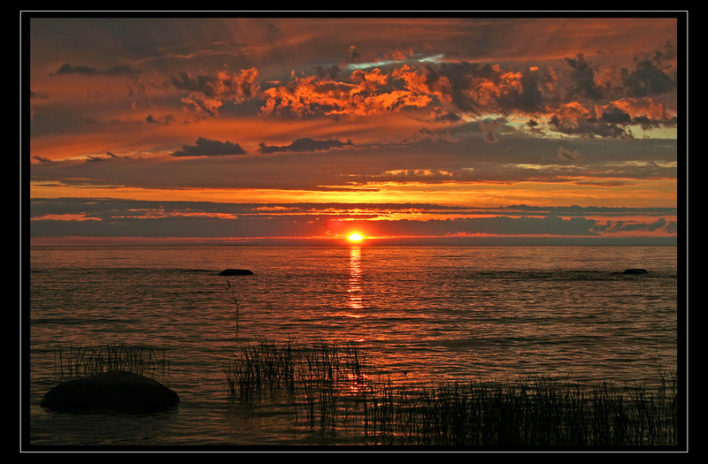 photo "***" tags: landscape, sunset, water