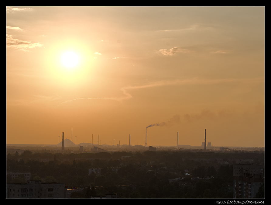 photo "Chemical sunset" tags: landscape, city, sunset