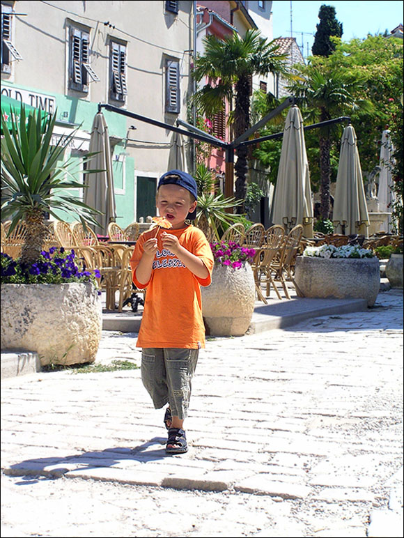 photo "The solar boy" tags: portrait, children