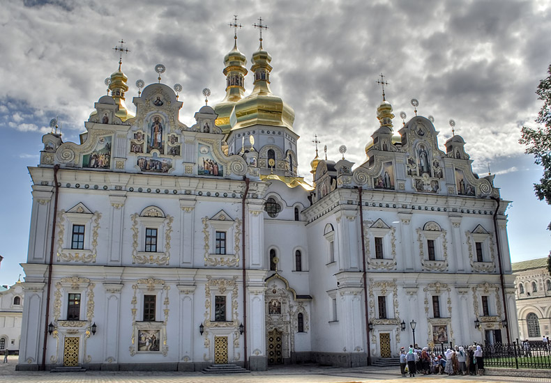 photo "Dormition Cathedral" tags: architecture, travel, landscape, Europe