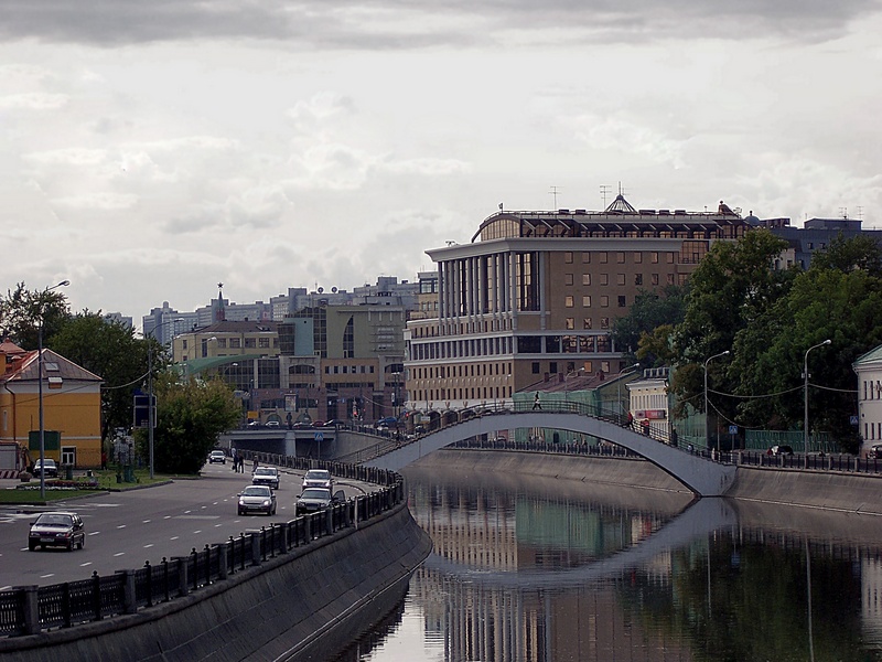 Обводный канал москва. Набережная Обводного канала. Набережная Обводного канала фото. Обводной канал Москва. Набережная обводной канал фото.