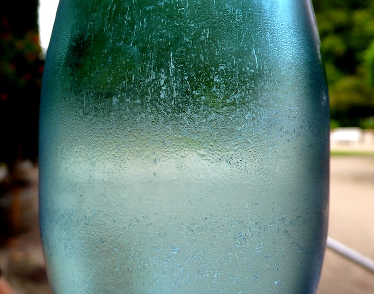 photo "water bottle" tags: macro and close-up, abstract, 