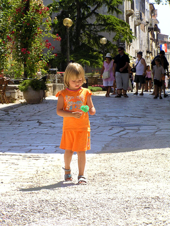 photo "The solar girl." tags: portrait, travel, Europe, children