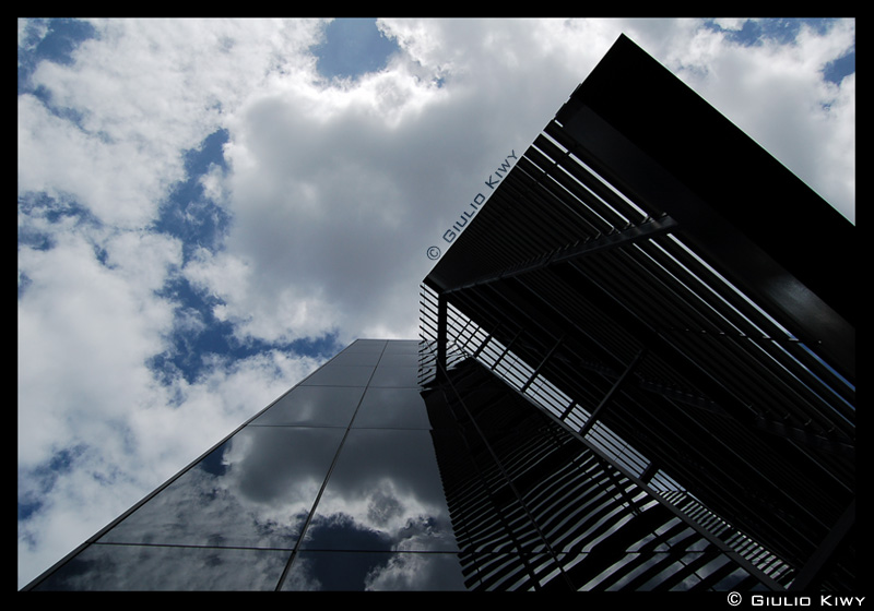 photo "shadow over black" tags: architecture, abstract, landscape, 