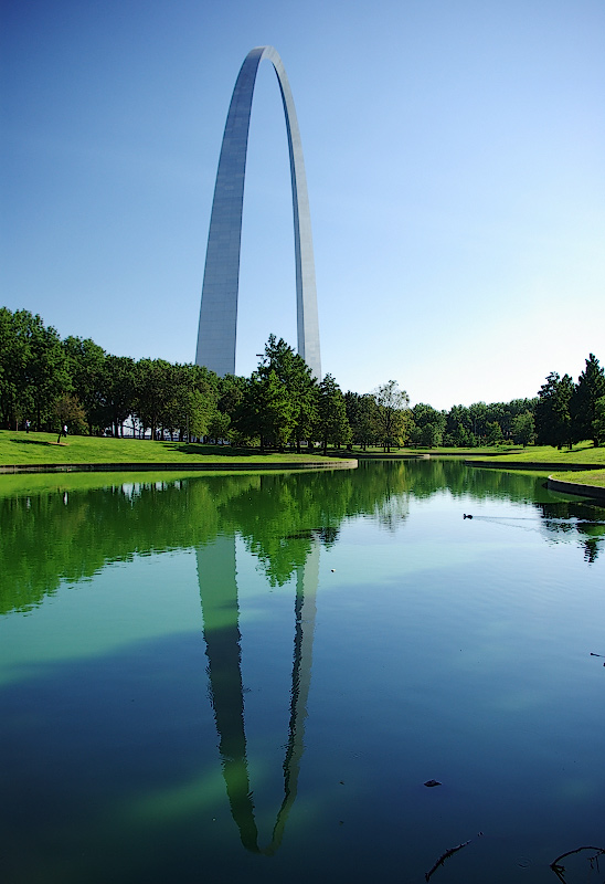 photo "Reflexes of St. Louis" tags: landscape, water