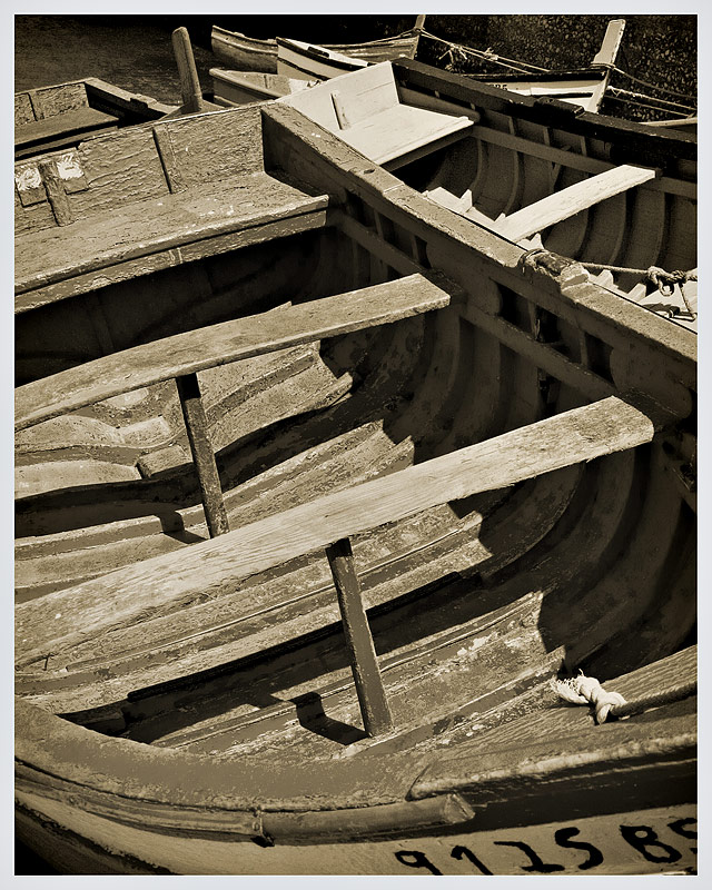 photo "dry dock ( monocrome #1)" tags: abstract, 