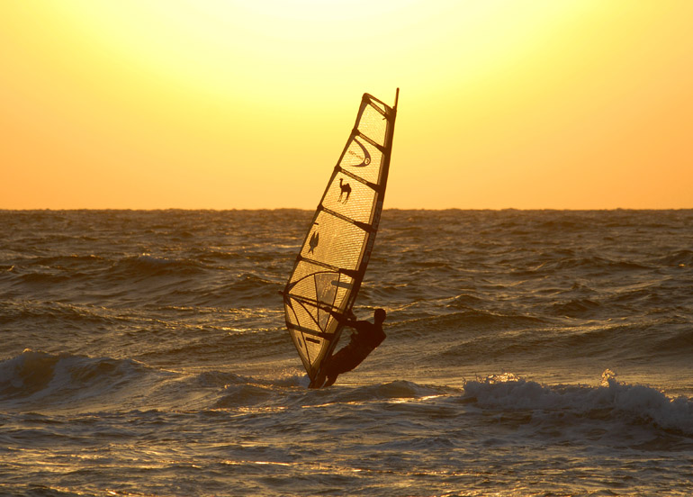 photo "Sun,Water&Man" tags: landscape, sport, sunset